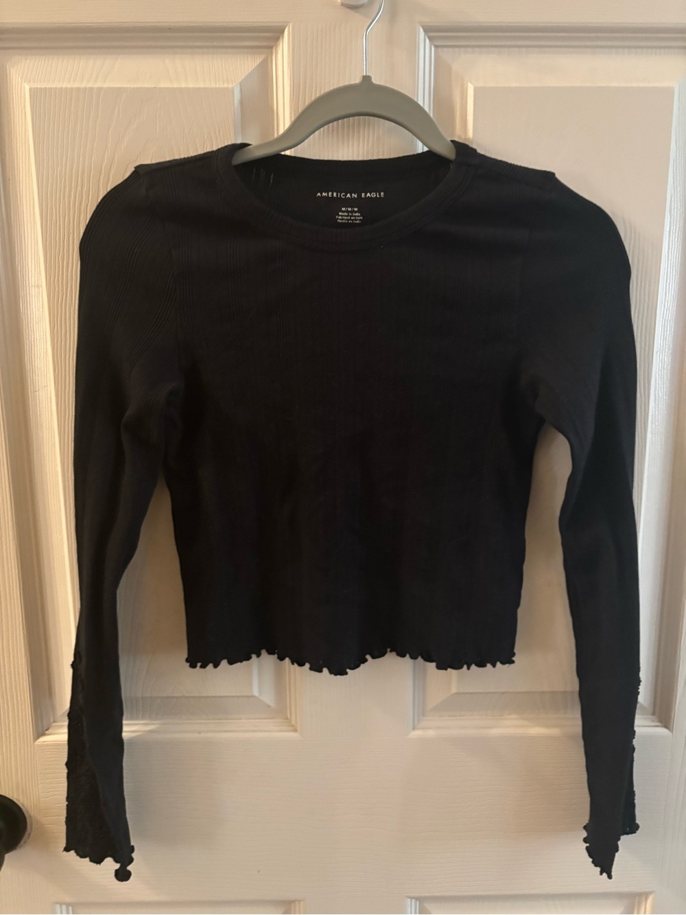 American Eagle Outfitters Black Ribbed Long Sleeve Lettuce-Hem Top